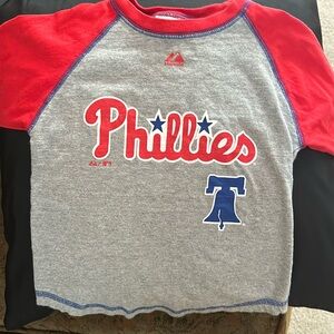 Unisex Philadelphia Phillies Baseball Shirt size 3T. 3/4 length sleeve